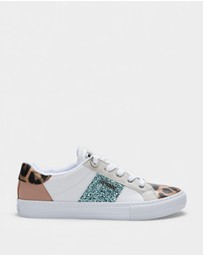 GUESS - Loven3 Sneakers