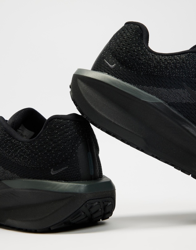 Nike - Winflo 11 - Women's