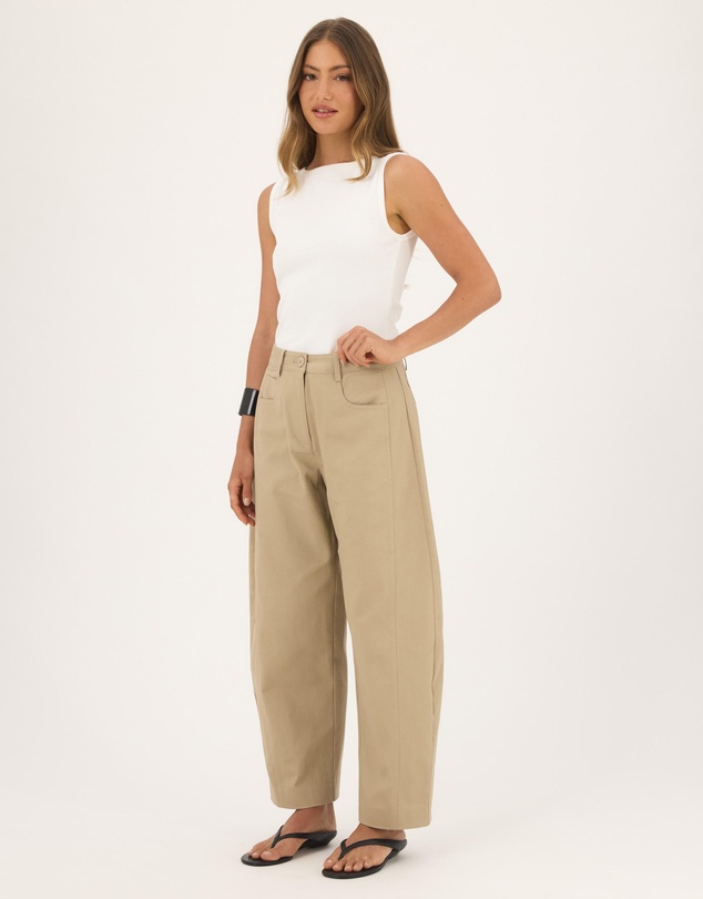 Atmos&Here - Sarah Curved Seams Barrel Leg Pants