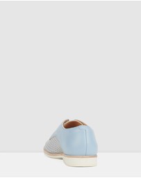 Rollie - Derby Punch Shoe
