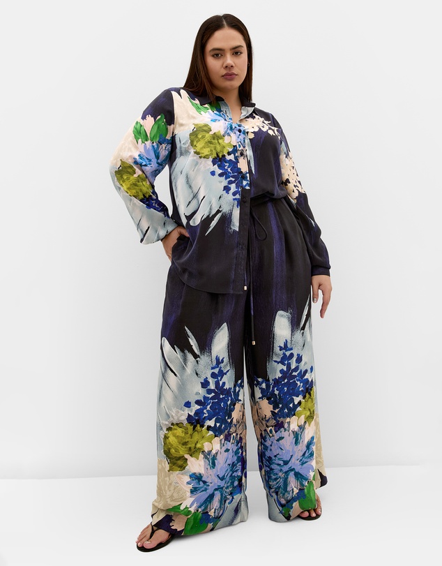 City Chic - Penelope Dahlia Print Shirt
