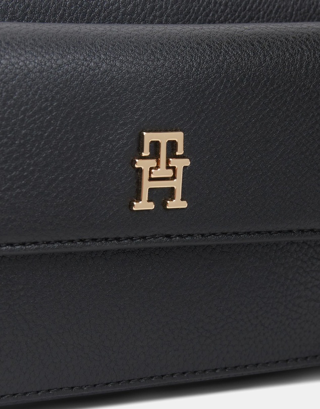Tommy Hilfiger - Icon Camera Bag