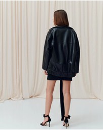 Marella - ICONIC EXCLUSIVE - Emily Ratajkowski - Bomber Leather Jacket