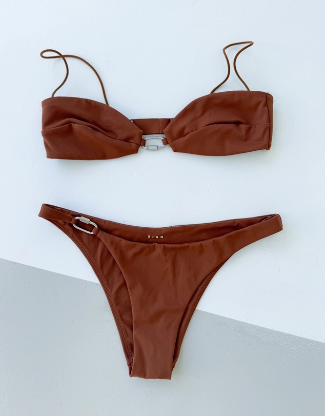 Ziah - Bravissimo Hardware Top