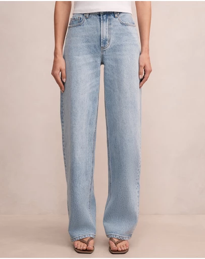 Forever New Petite - Nicki Mid Rise Straight Jeans