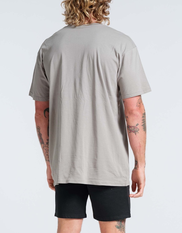 Vacancy Co - Hibiscus Tee