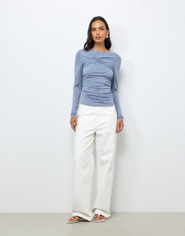 AERE - Ulani Knot Detail Top