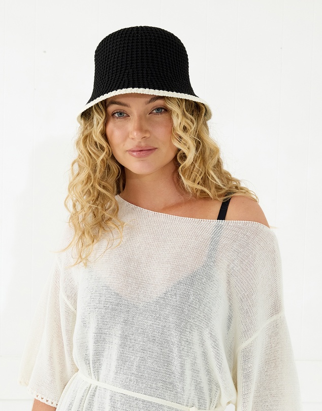 Morgan & Taylor - Nicole Bucket Hat in Black