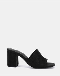 Novo - Nicole Mules