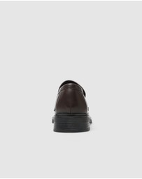 SPURR - Delmore - ONLINE EXCLUSIVE