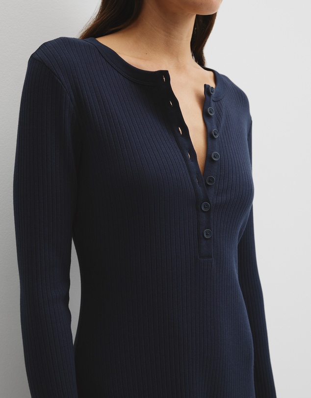 Country Road - Long Sleeve Henley Dress