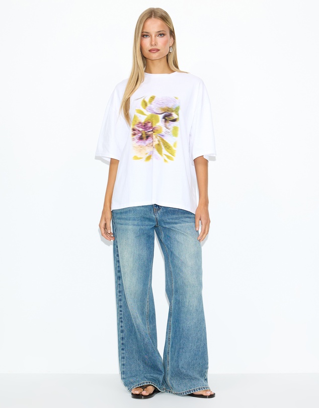 Dazie - Blurred Floral Oversized Graphic Tee