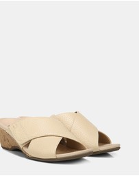 Vionic - Leticia Wedge Sandal - Semolina