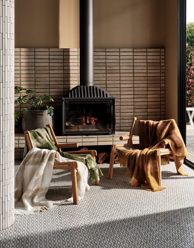 Linen House - Clover Throw
