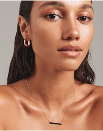 Michael Hill - Engravable Bar Necklace in 10kt Yellow Gold