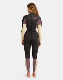 Billabong - Womens 3/2Mm Synergy Back Zip Long Sleeve Fullsuit