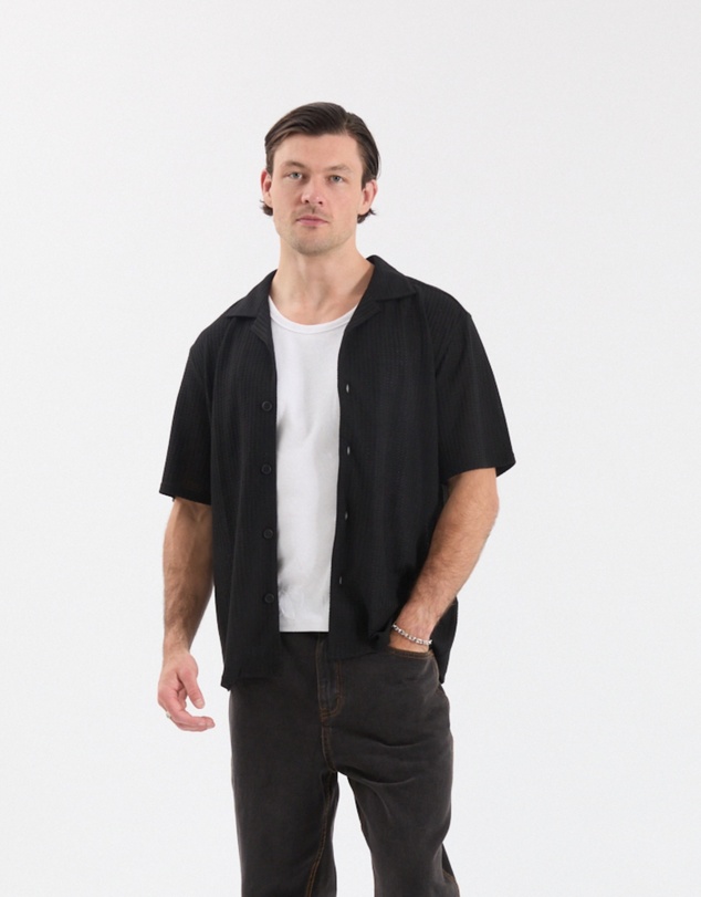 Nomadic Paradise - Byron  Knit Resort Crop Shirt