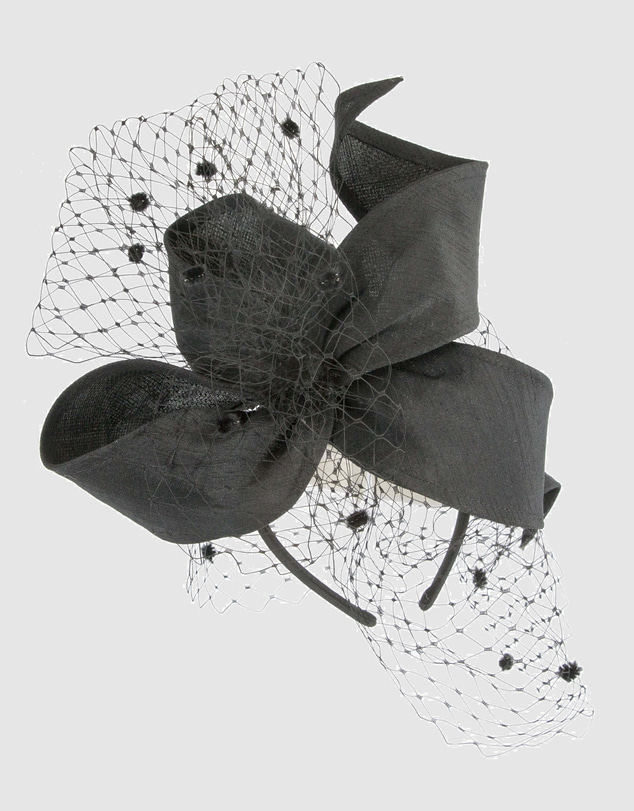 Max Alexander - White & Black Pillbox with Veil Fascinator