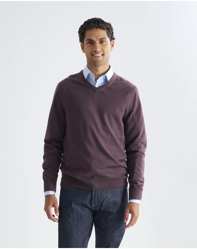3 Wise Men - 3 Wise Men Fisher V Neck Merino Knit - Merlot