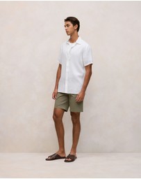 Trenery - Cotton Twill Chino Short in Hunter Green