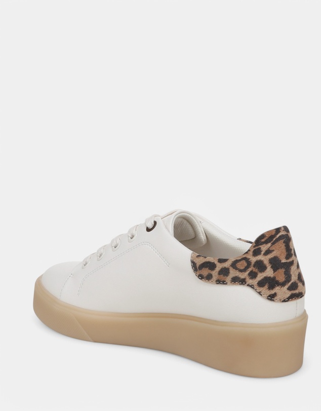Naturalizer - Morrison 3.0 Lace-Up Casual Sneaker - Warm White