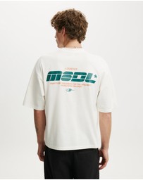 Cotton On - Cropped Fit Graphic T-Shirt