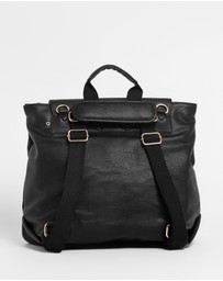 Arrived - The Hilton All Rounder