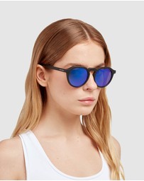 Hawkers Co - Polarized Black Blue Warwick Raw Sunglasses for Men and Women UV400
