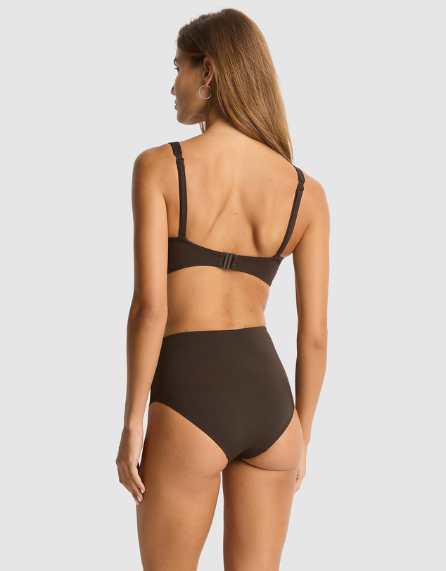 Sea Level Australia - Essentials Edit Cross Front Multifit Bra Top
