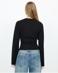 Dazie - Agnes Cinched Long Sleeve Top