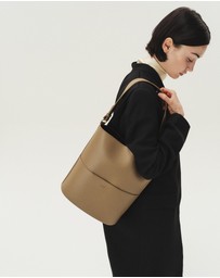 Freja NYC - Tall Tote - ICONIC EXCLUSIVE