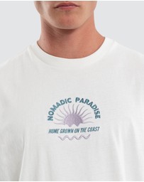 Nomadic Paradise - Seashore Relaxed Muscle