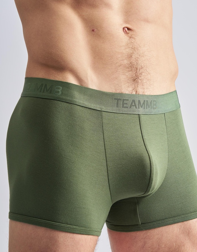 TEAMM8 - Reign Trunk