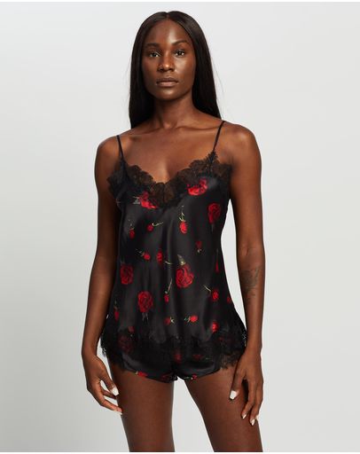 Falling Roses
