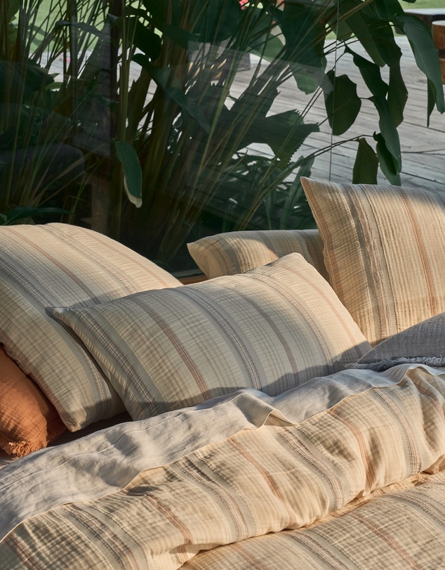 Linen House - Coolum Quilt Cover Set