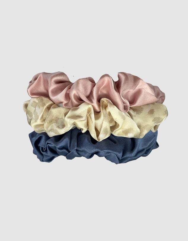 SILK MAGNOLIA - Pure Silk Scrunchie