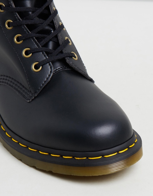 Dr Martens - Unisex Vegan 1460 8-Eye Boots