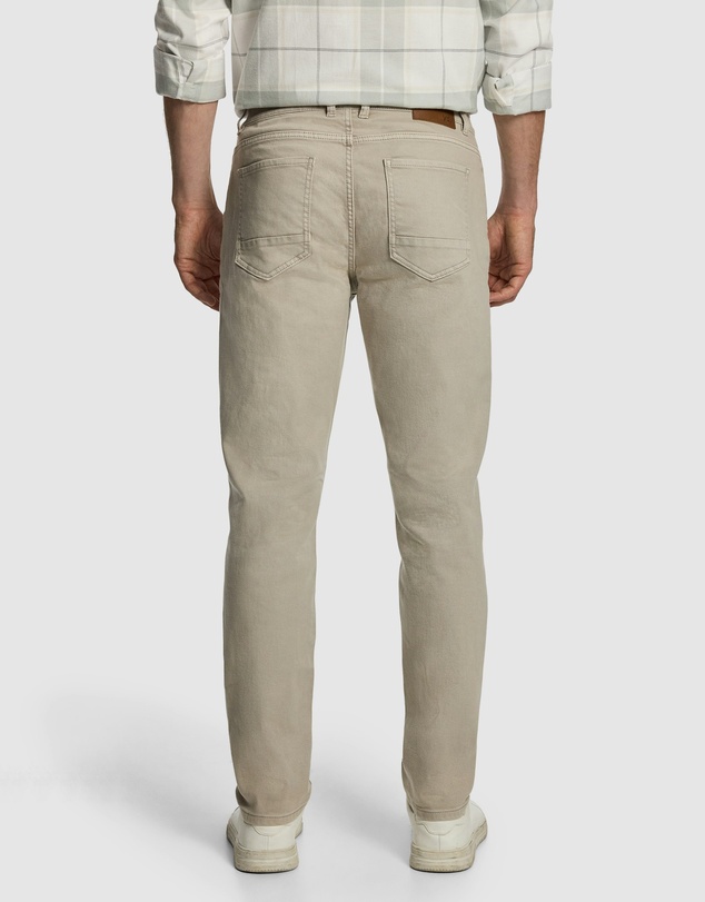yd. - Flint Slim Jean