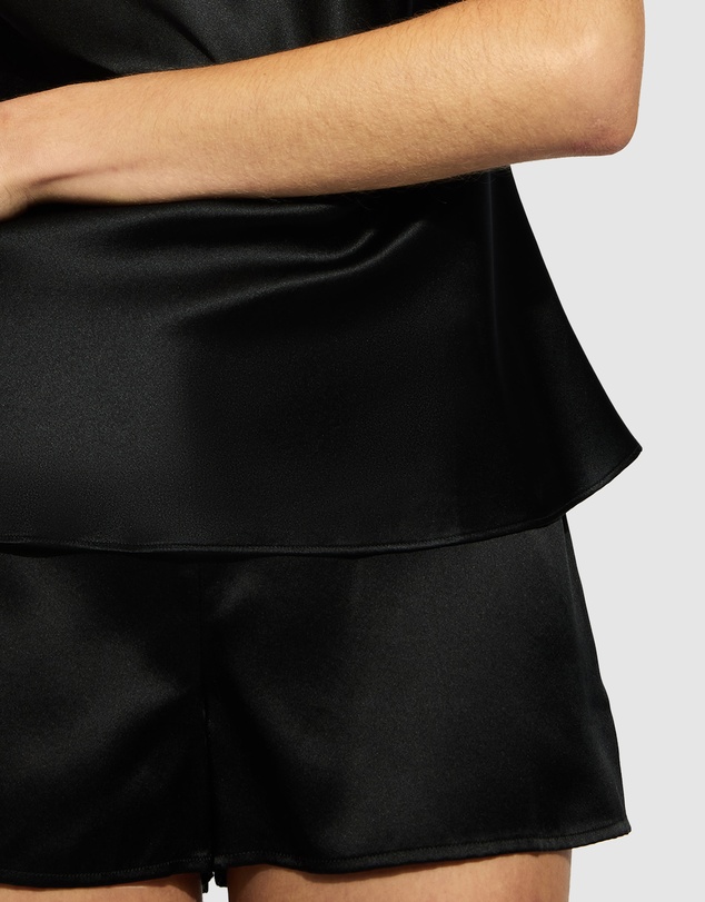 GINIA - Silk Short
