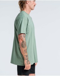 Vacancy Co - Mushroom Merchants Tee
