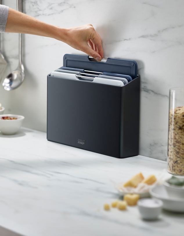Joseph Joseph - Folio™ 4-piece Regular Chopping Board Set with Storage Case (Graphite)
