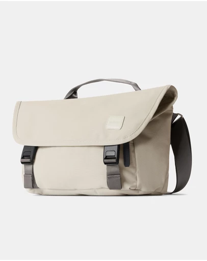 Bellroy - Classic Messenger 8L - Gaming Edition