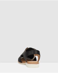 Rollie - Slingback Punch Shoe