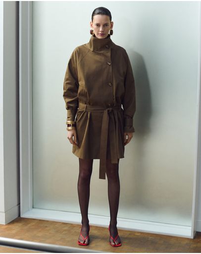 Medium Brown