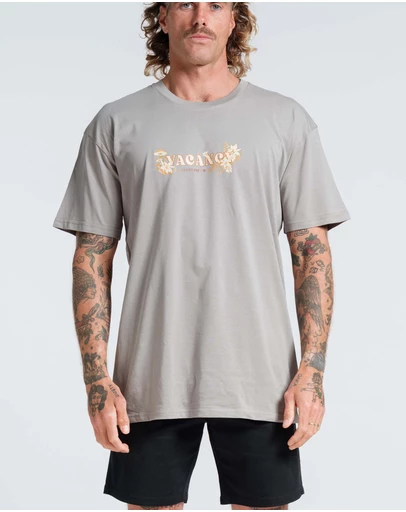 Vacancy Co - Hibiscus Tee