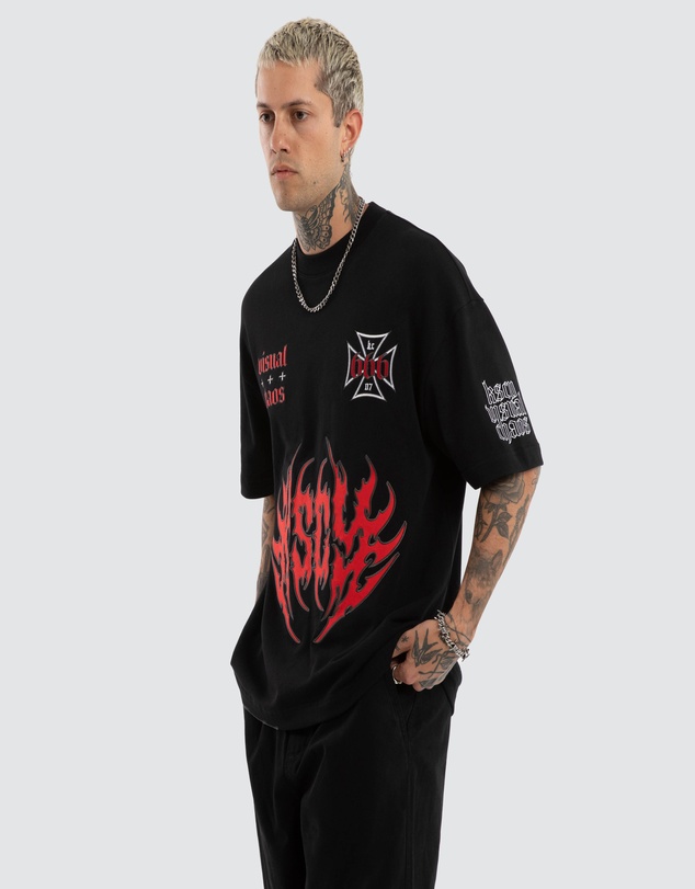 Kiss Chacey - Ruins Loopback Street Tee