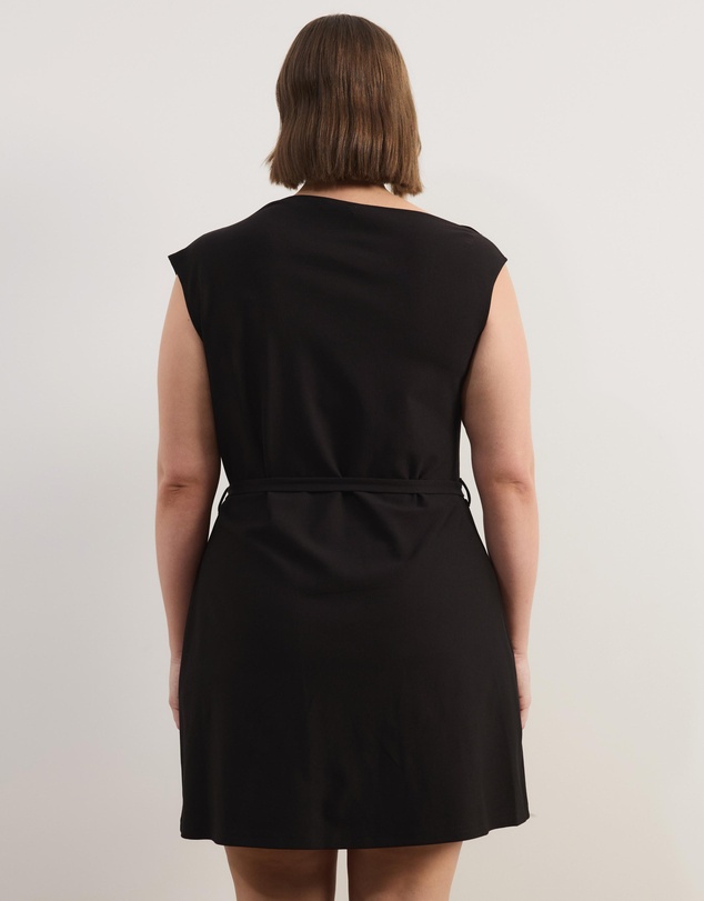 Atmos&Here Curvy - Ava Slash Neck Mini Dress