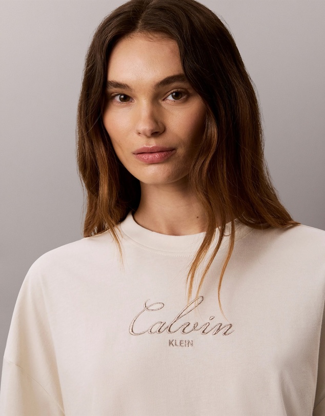 Calvin Klein Jeans - Boxy Crop Script Logo Tee