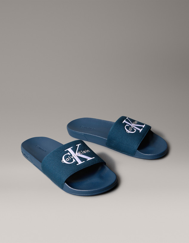 Calvin Klein - Canvas Contoured Logo Sliders