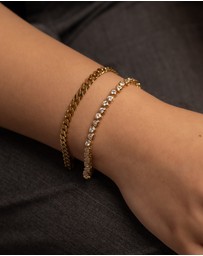 Wanderlust + Co - Heart Bezel 14K Gold Vermeil Tennis Bracelet